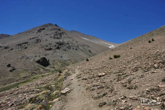 Caminho para o cume do Cerro Piltriquitrón, em El Bolsón, na Argentina
